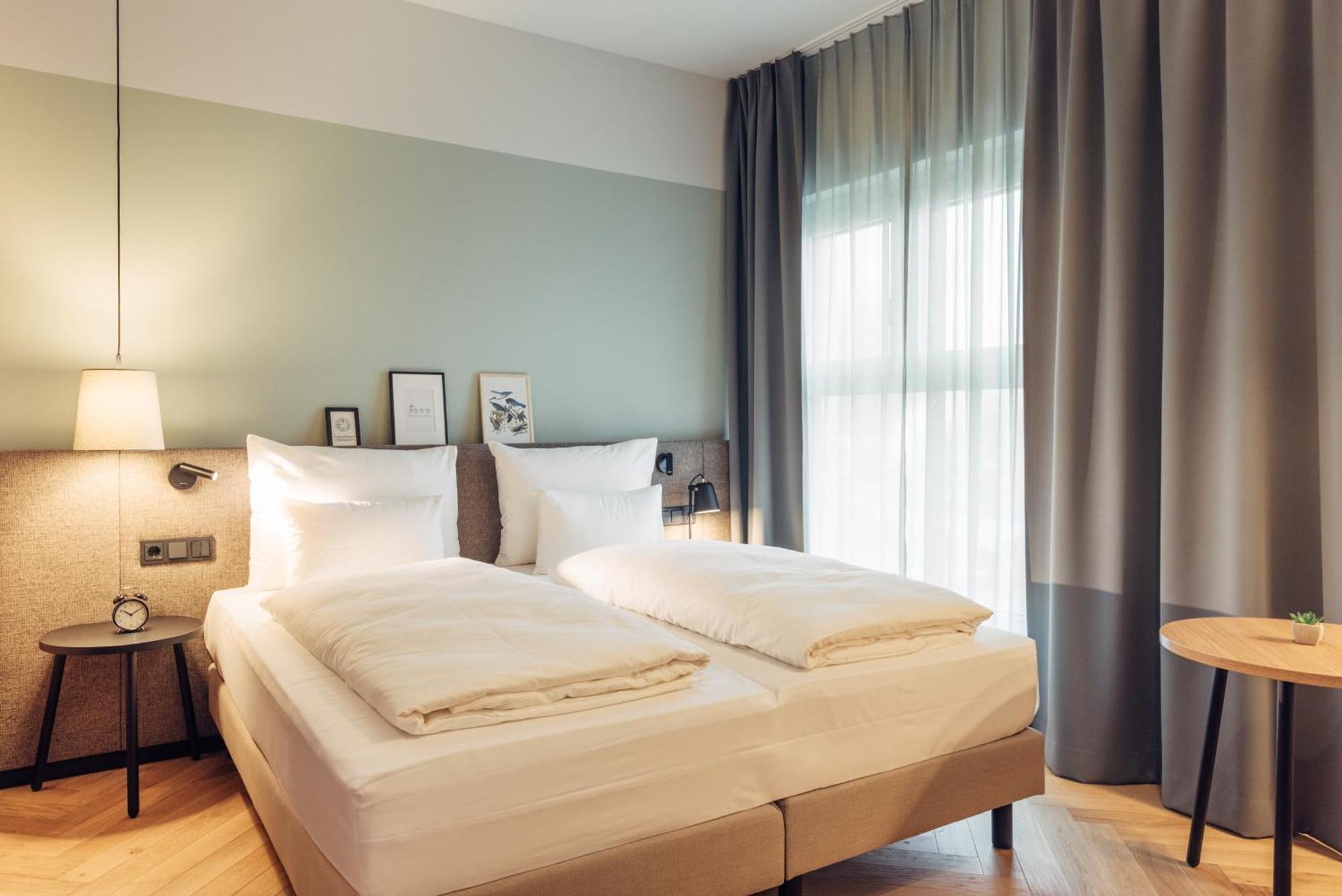 Harry'S Home Graz-Smart City Hotel & Apartments Esterno foto