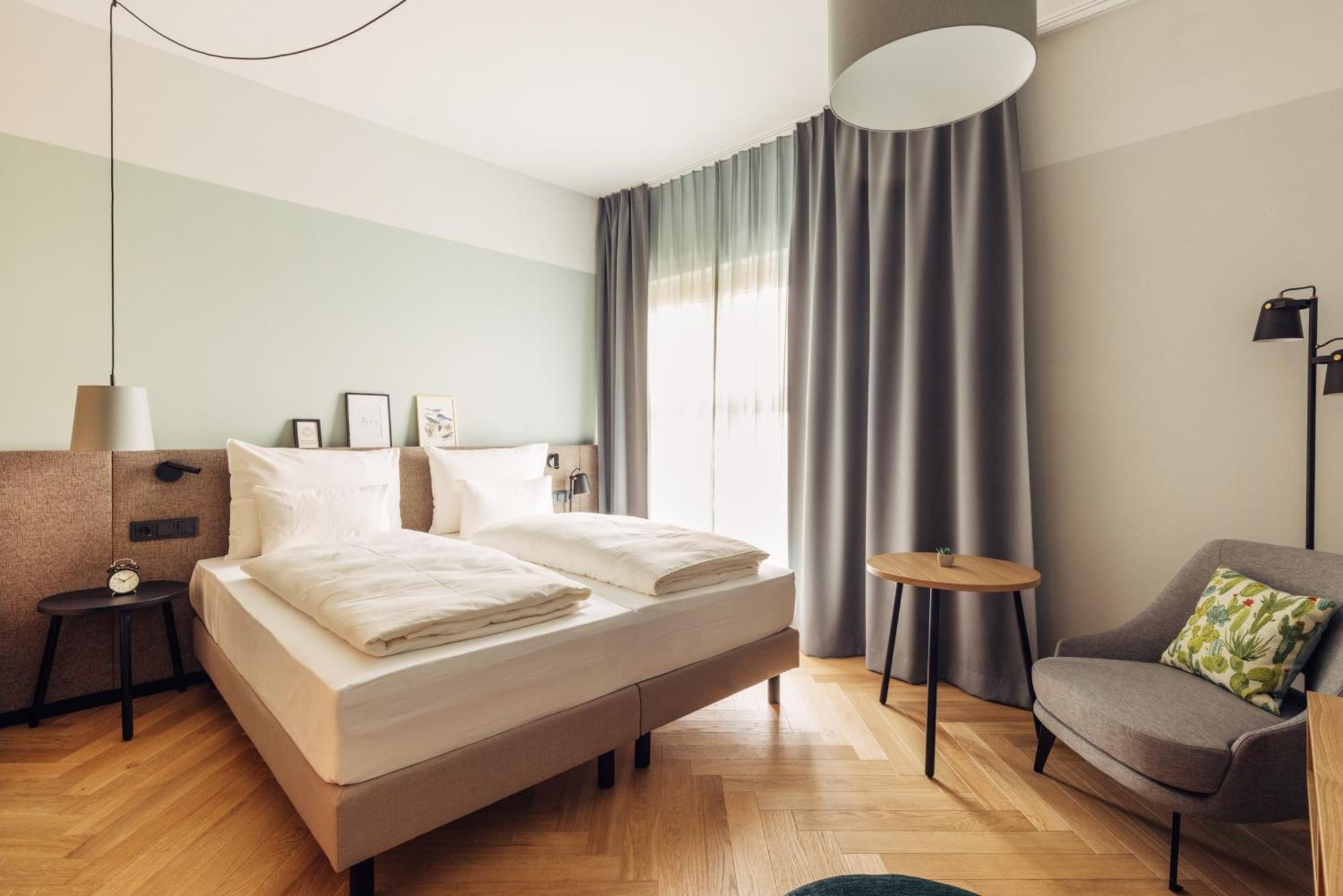 Harry'S Home Graz-Smart City Hotel & Apartments Esterno foto